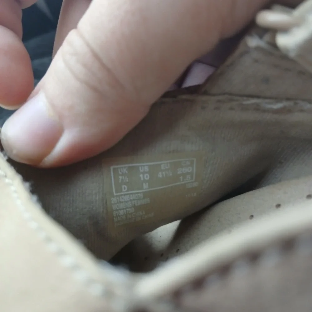 Clarks collection wedge